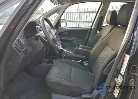 2009 Suzuki Sx4 Technology z USA, uszkodzony, nr VIN JS2YA413196200949